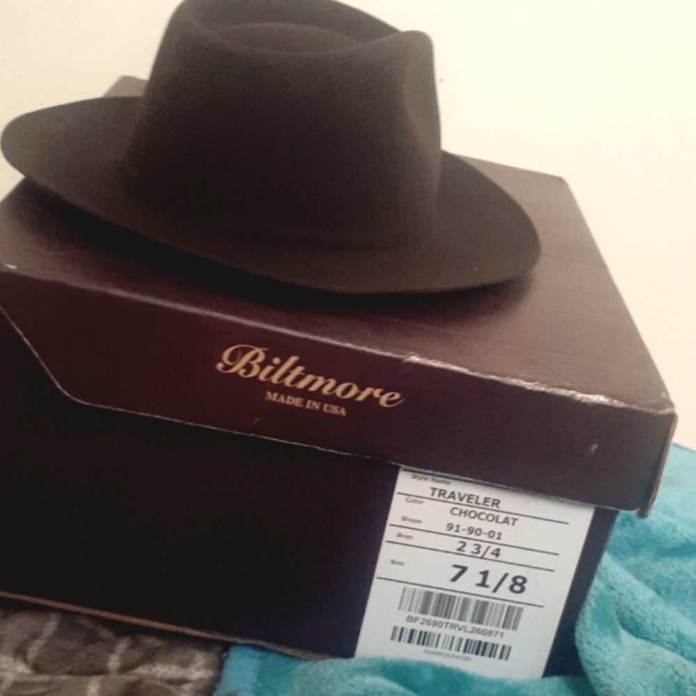 Biltmore Traveler Chocolate Hat